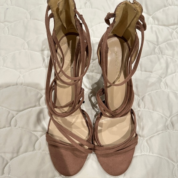 Marc Fisher Shoes - Nude Heels
